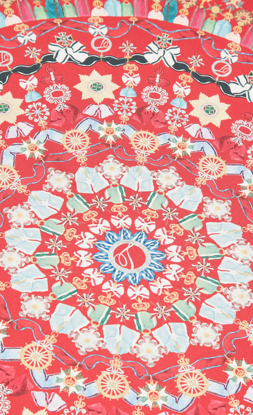 Gloriette Scarf - Crimson