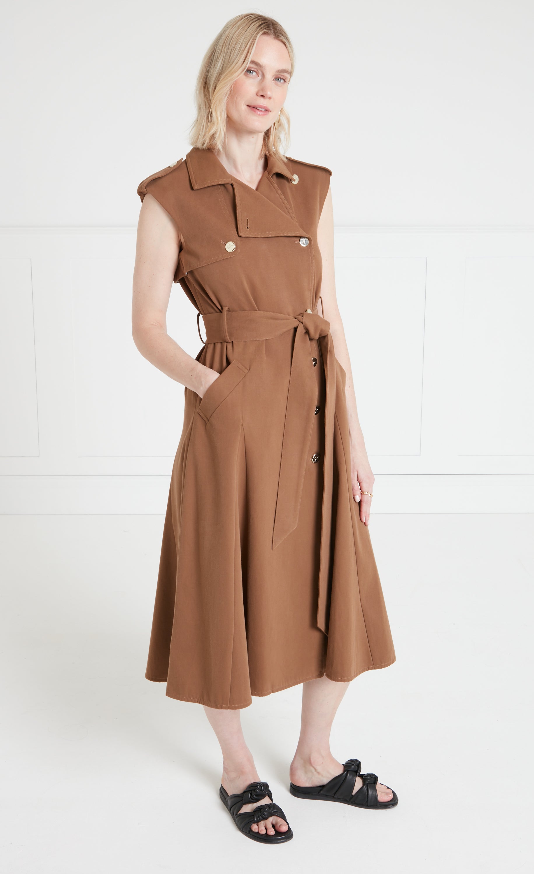 Javier Sleeveless Trench Coat - Brown