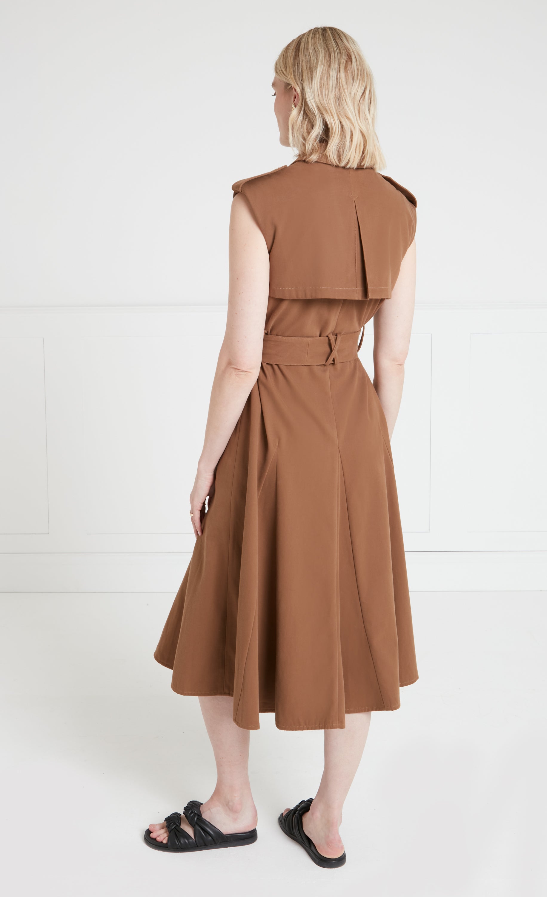 Javier Sleeveless Trench Coat - Brown