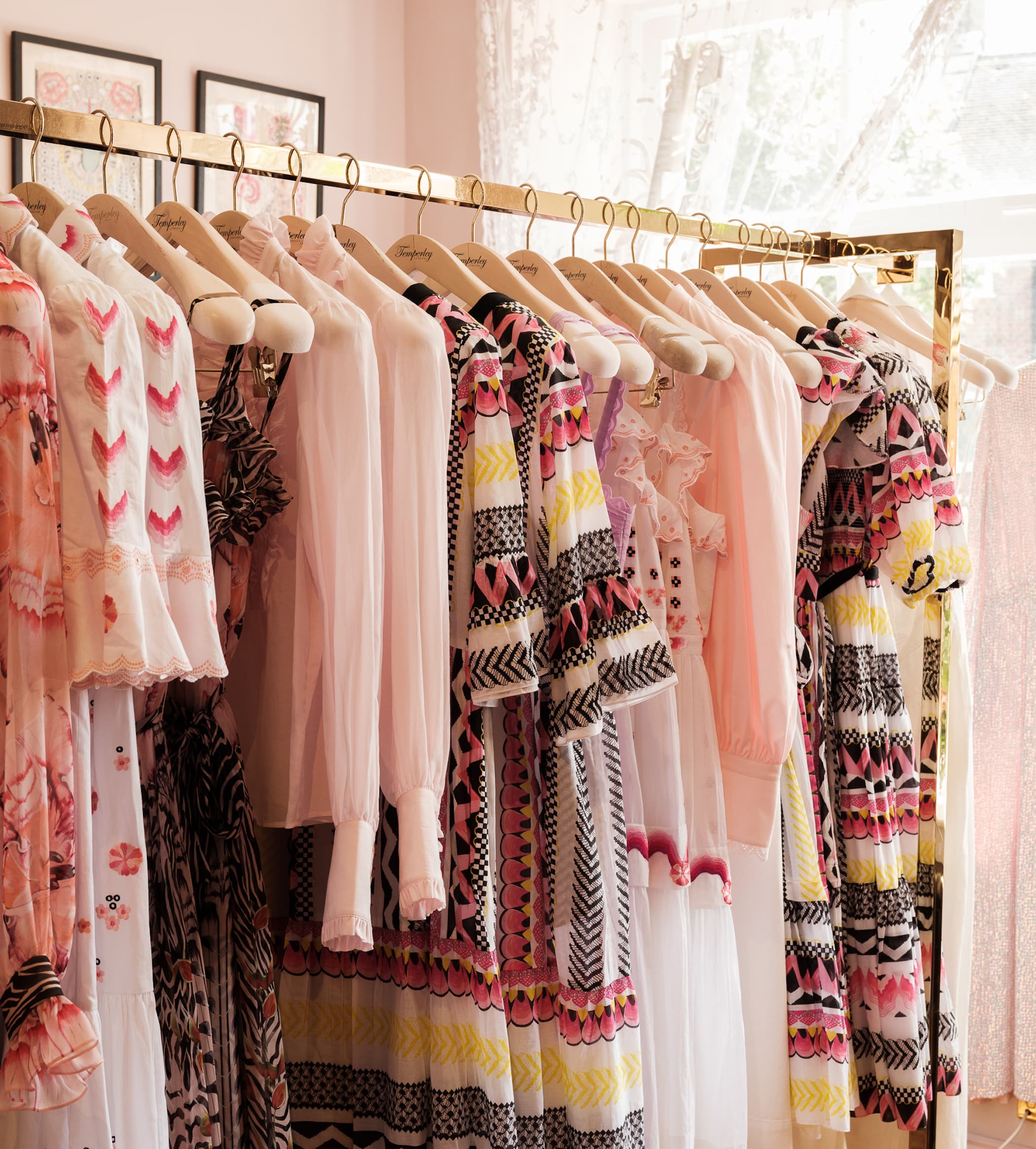 Temperley London (INT)