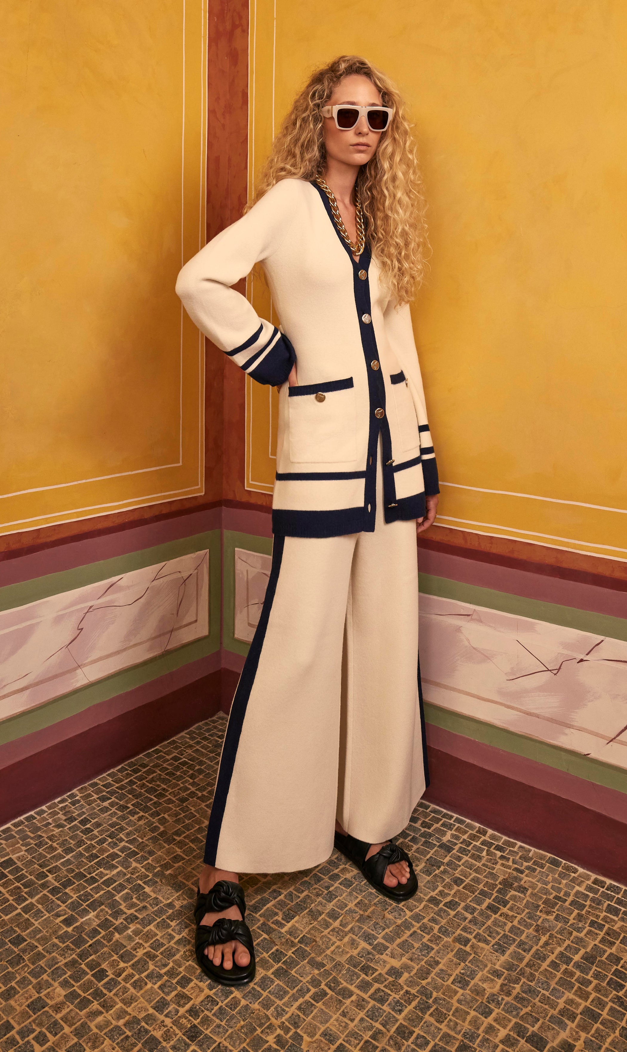 Temperley London (INT)