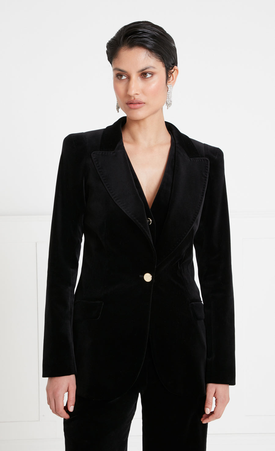 Clove Velvet Jacket - Black