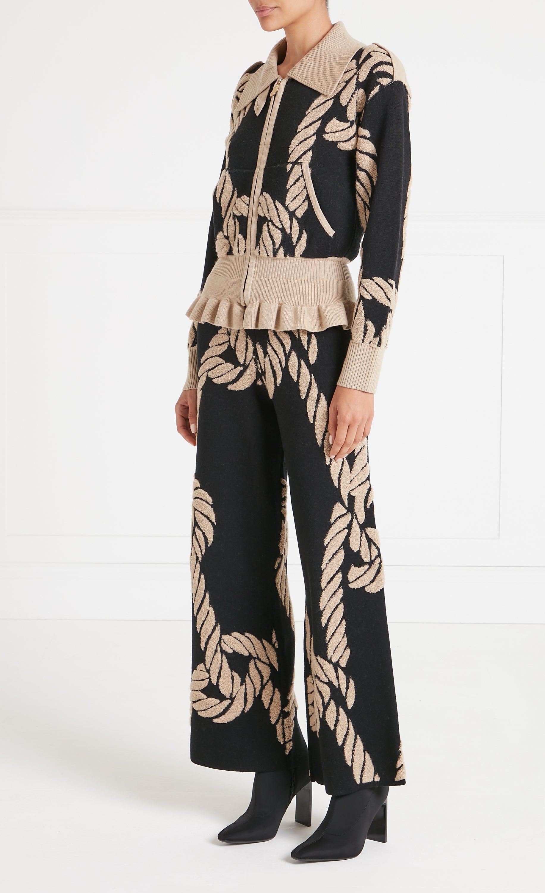 Rope Knit Trousers - Black