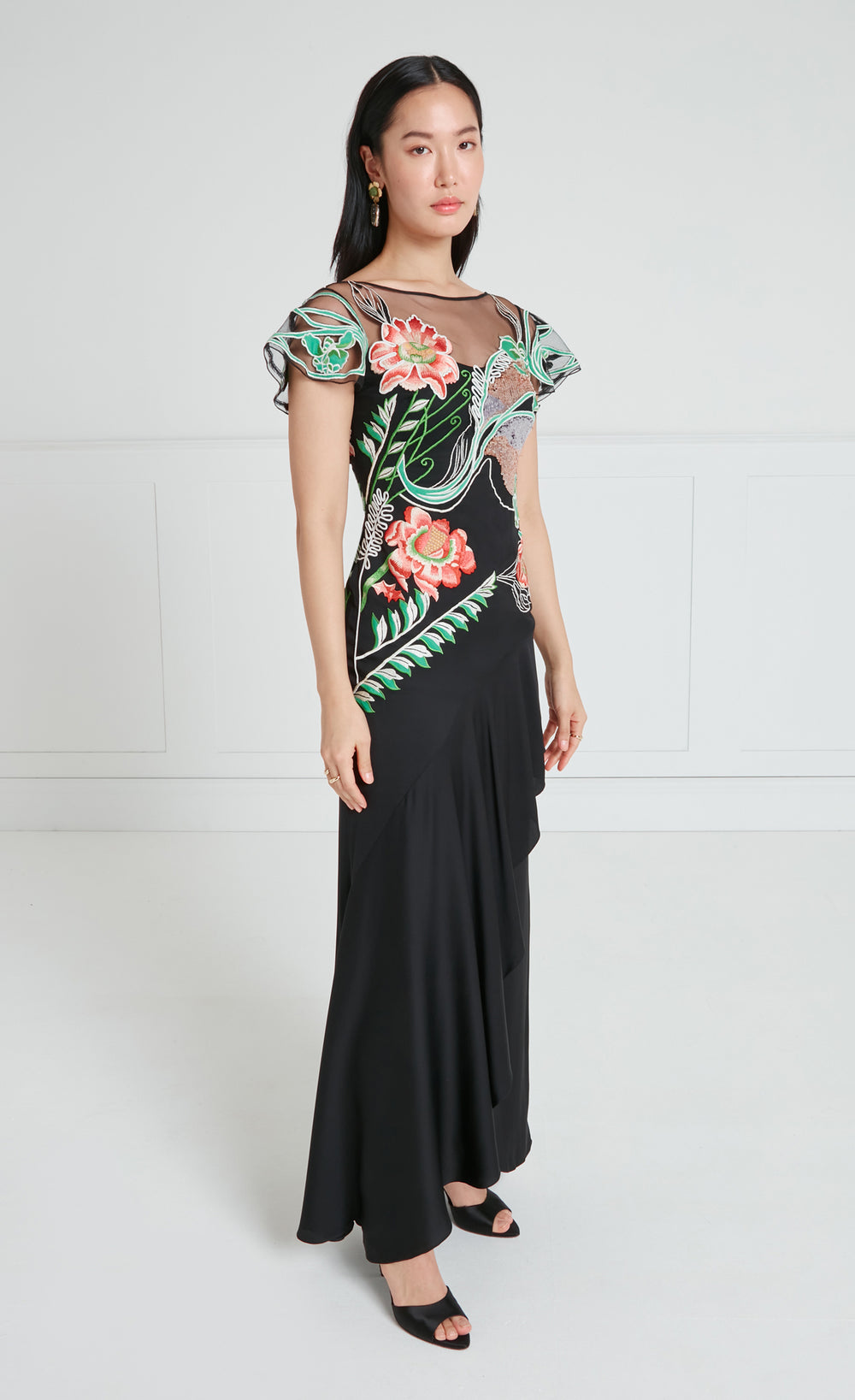 Gracia Ruffle Gown - Black