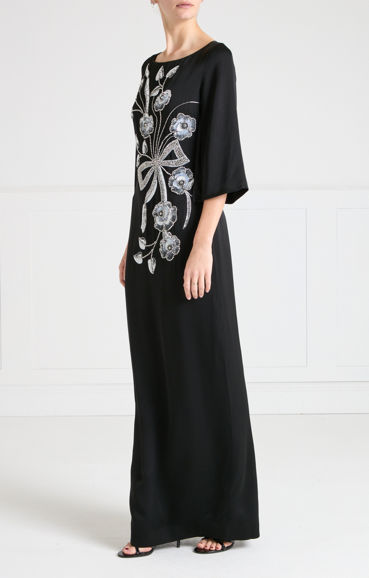 Lana Sleeved Gown - Black