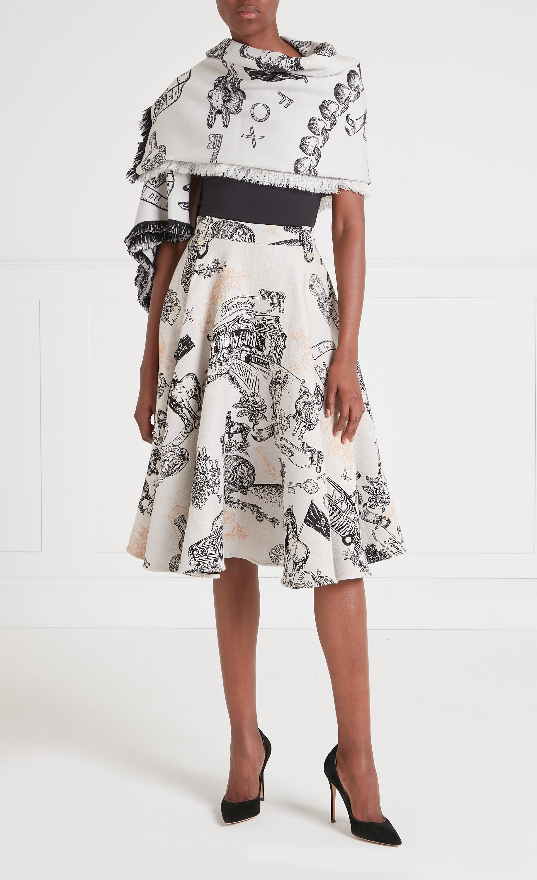 Anniversary Skirt - White