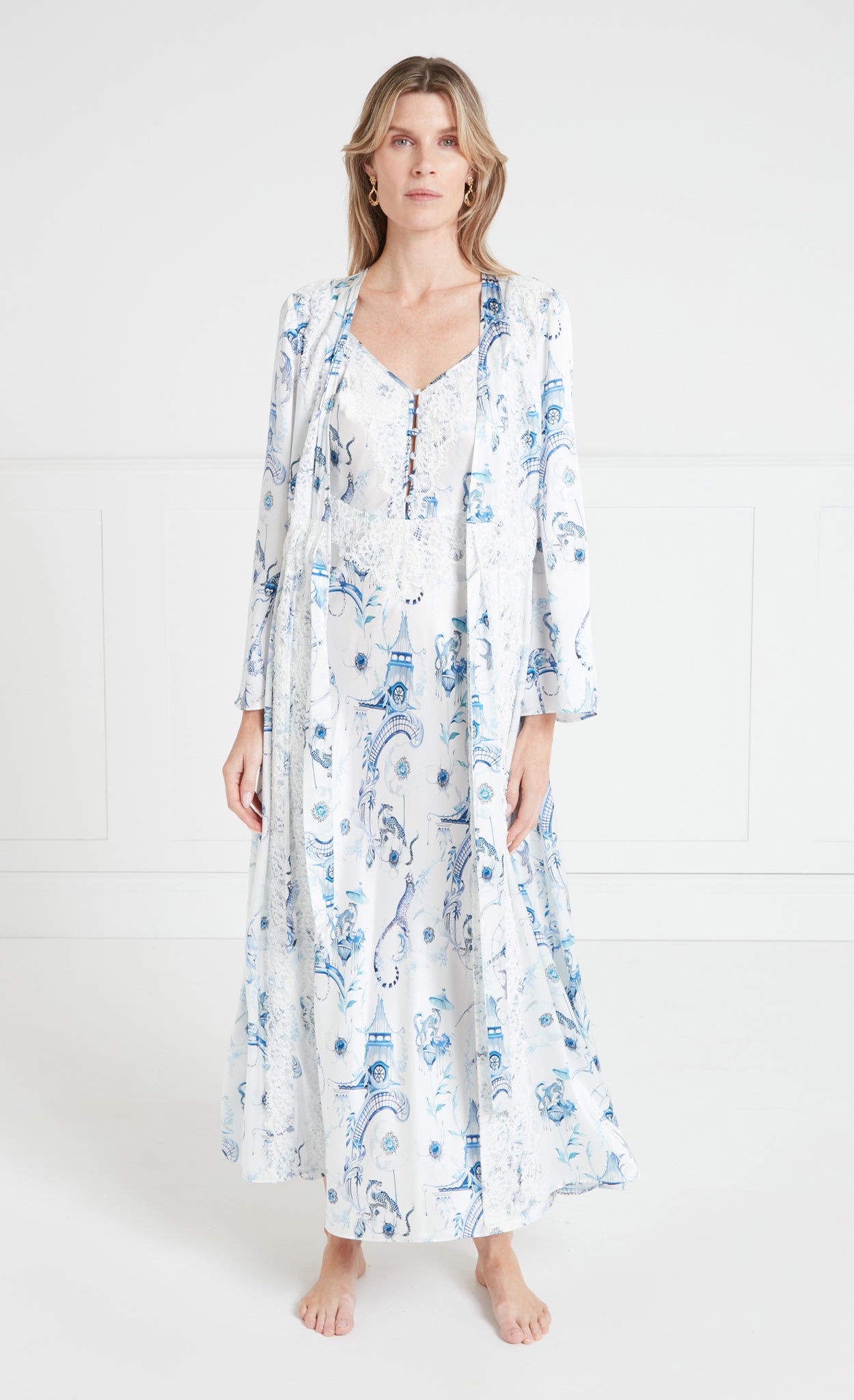 Aphrodite Robe - White/Blue-Euphoria