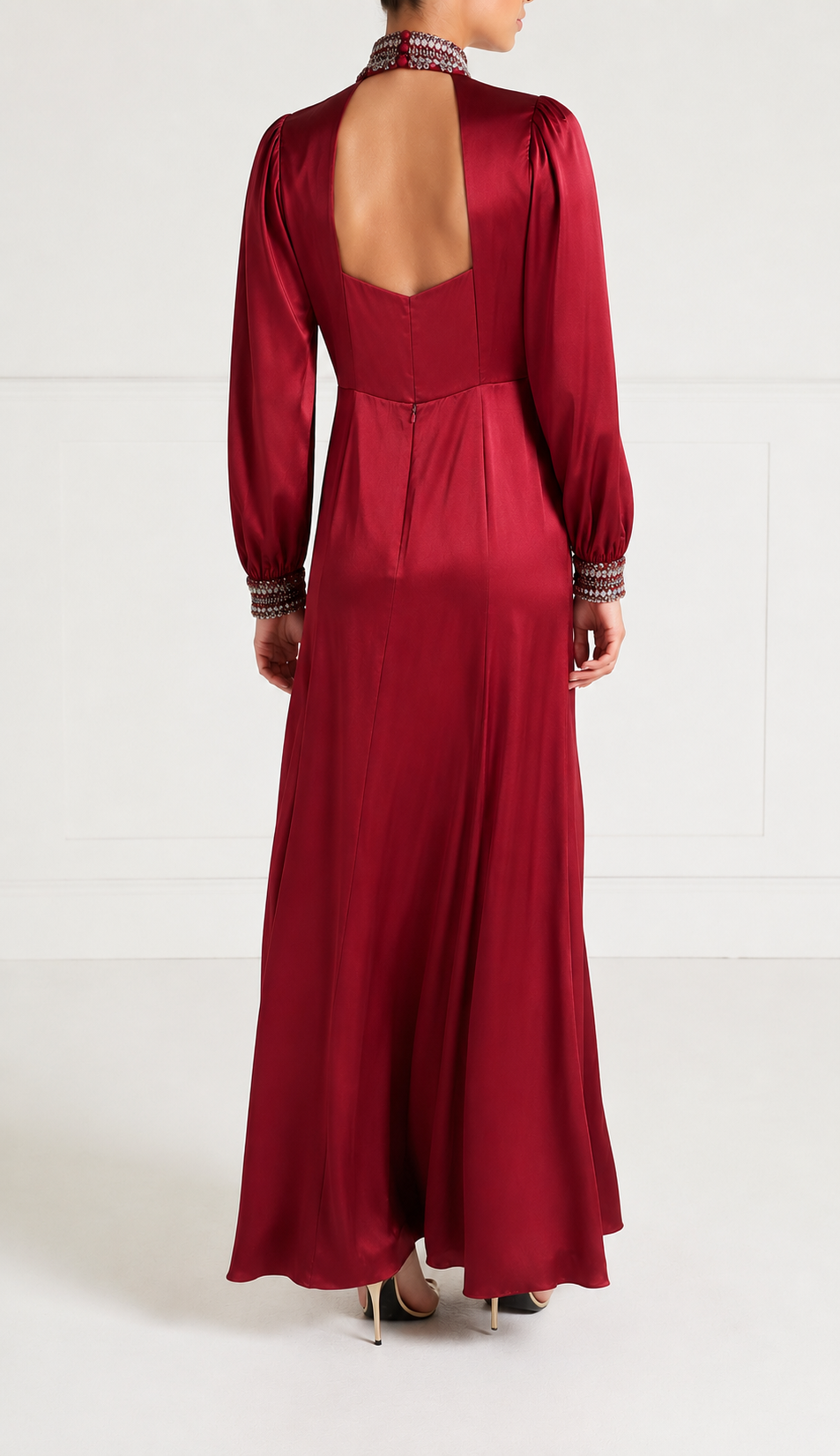 Beatrice Sleeved Gown - Claret