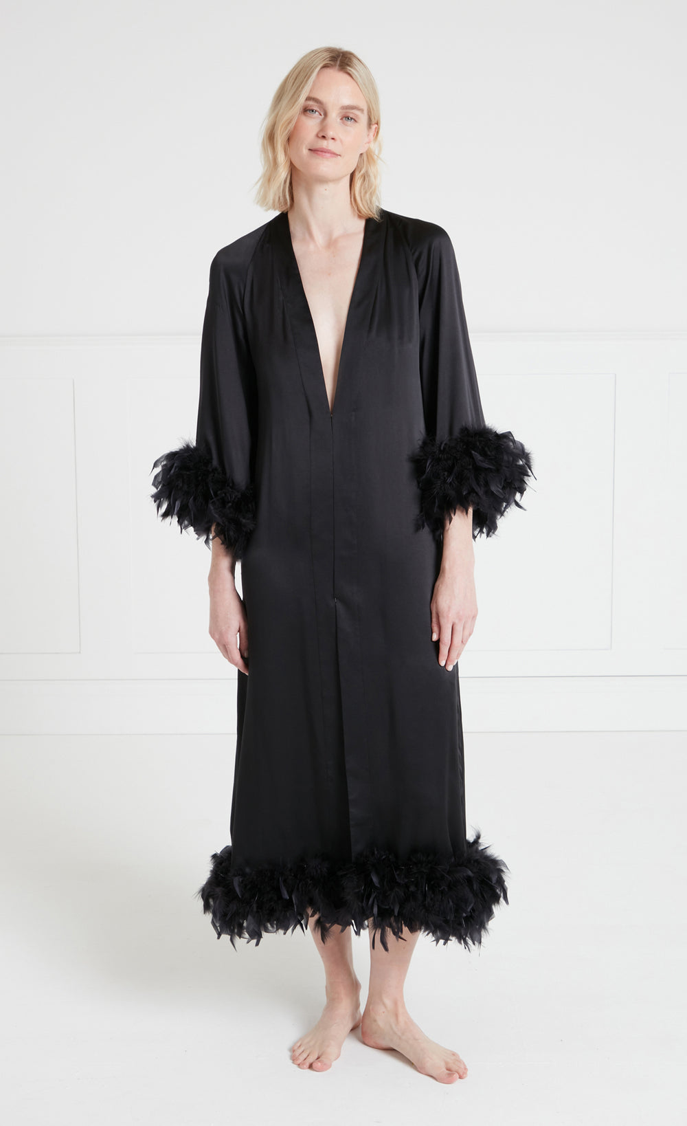 Hebe Ostrich Feather Robe - Black