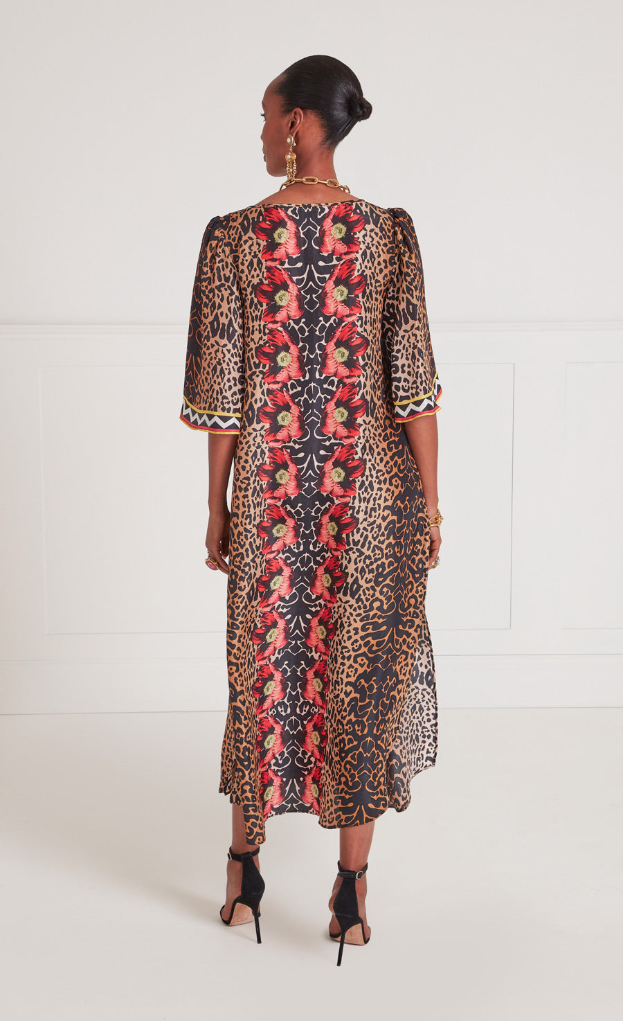23XTEM51388 Silk Leopard